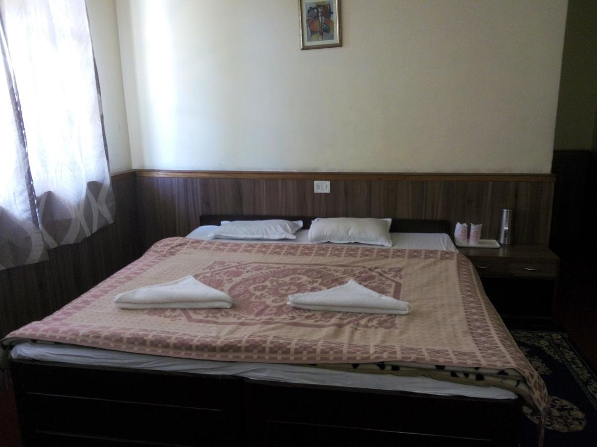 The Aryan Regency Hotel Pelling Bagian luar foto